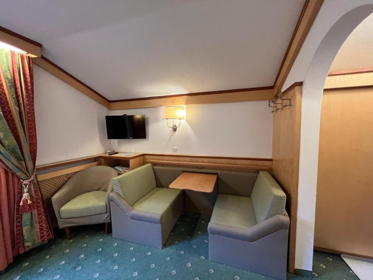 Ladestatthof Hotel Neustift im Stubaital Buitenkant foto
