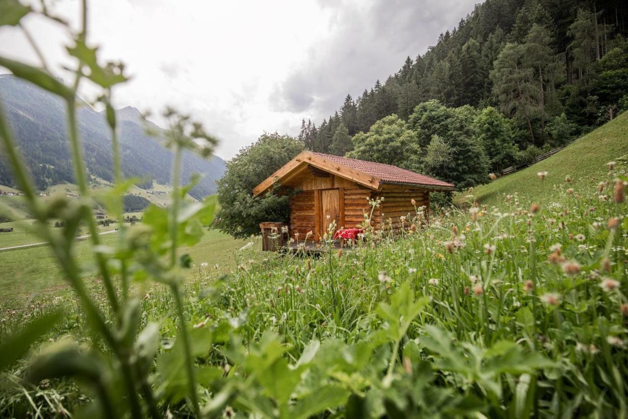 Ladestatthof Hotel Neustift im Stubaital Buitenkant foto