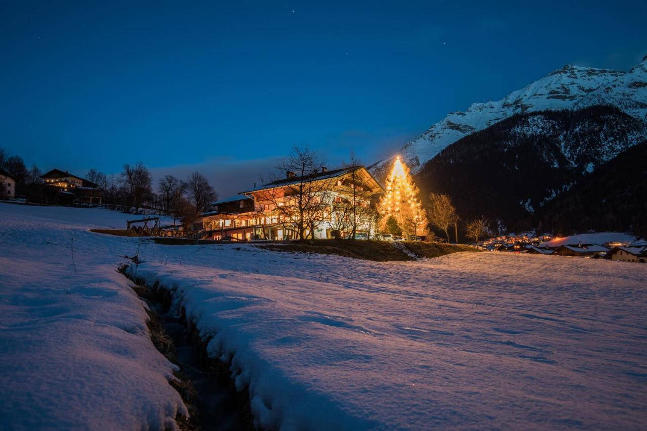 Ladestatthof Hotel Neustift im Stubaital Buitenkant foto